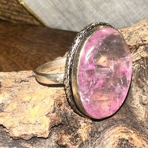 Sale* Pink Crack crystal unique ring
